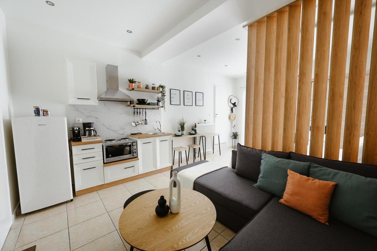 Central Apartments فولوس المظهر الخارجي الصورة